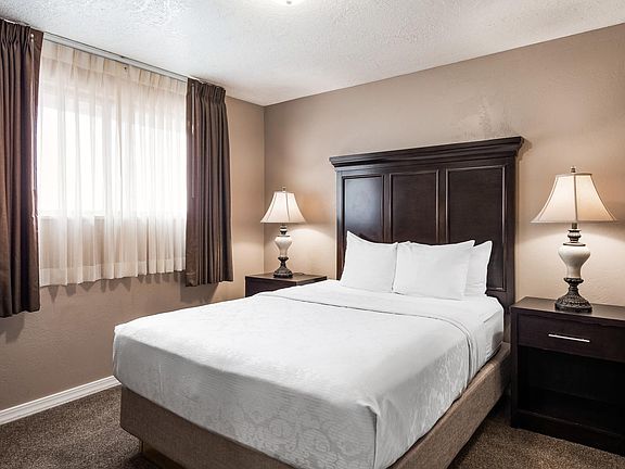 Main Level Bedroom 2