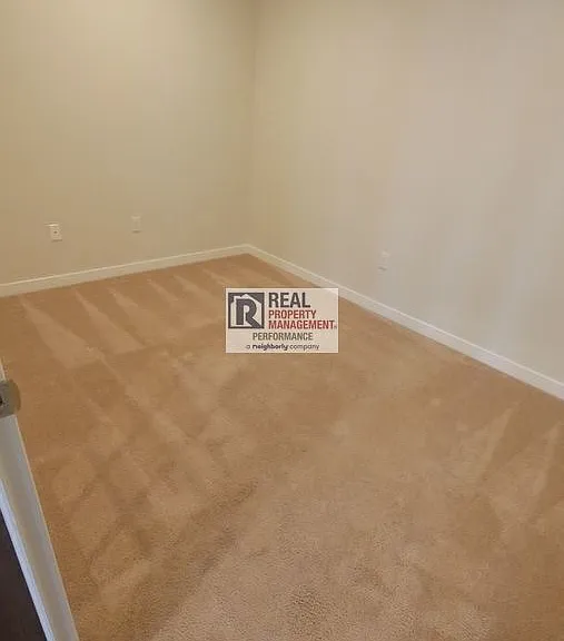 441 Tower Blvd — Photo 19