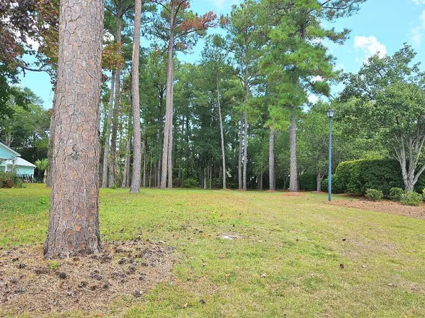 200 Bayside Drive, Cape Carteret, NC 28584