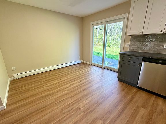 3rd image of 101 Ridge Road #5