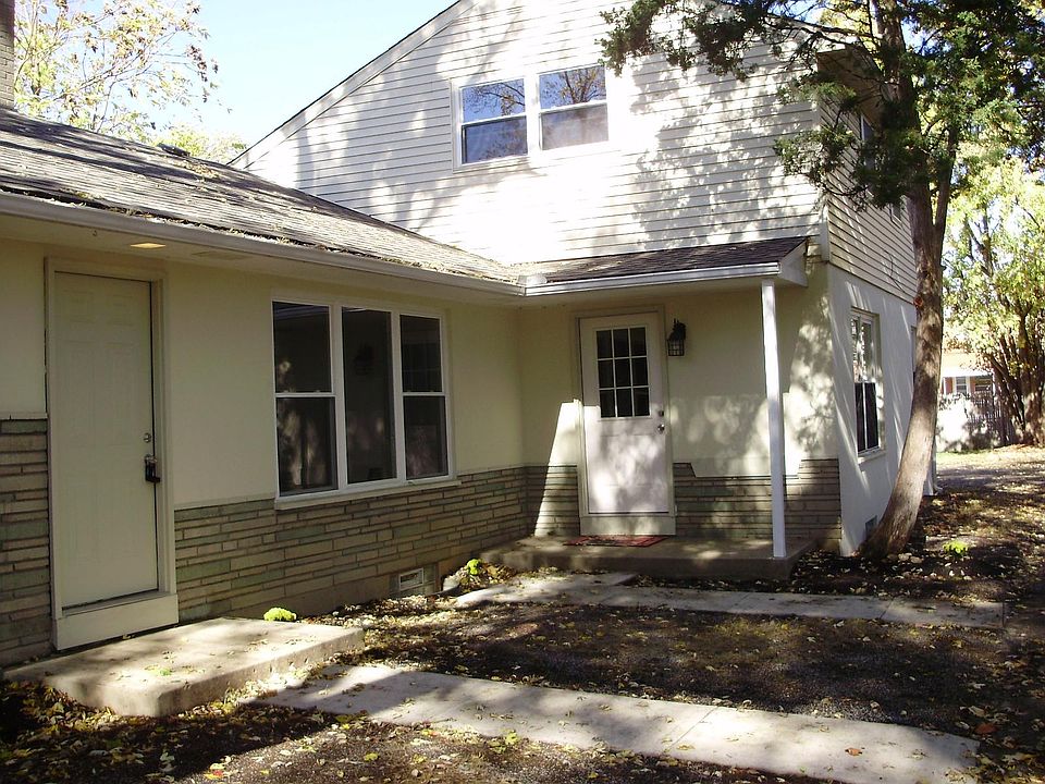 1st image of 272 Highfield Dr