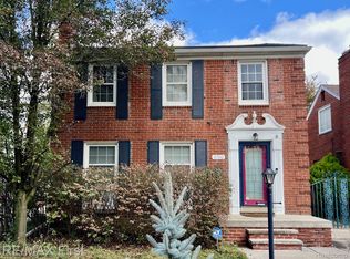 5700 Hillcrest St, Detroit, MI 48236