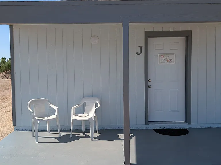 27038 E Lucia Dr #J — Photo 2