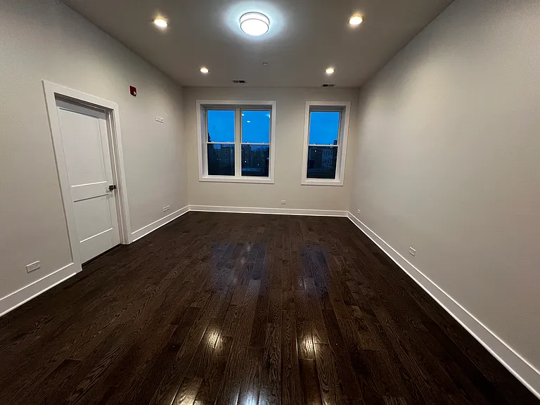 4819 Main St #202 — Photo 18