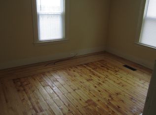 27 Elm St APT 1, Manchester, NH 03101