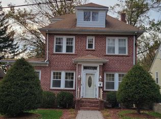 33 Robertson Rd, West Orange, NJ 07052