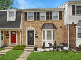 1804 Sharwood Pl, Crofton, MD 21114