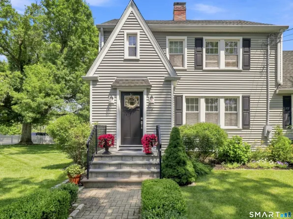 19 Crestview Avenue, Stamford, CT 06907