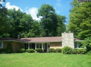 7330 Cedar Rd, Chesterland, OH 44026