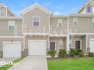 10740 Rivergate Dr NW, Huntersville, NC 28078