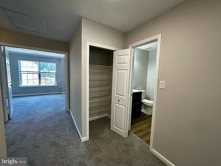404 Cabin Ct — Photo 28