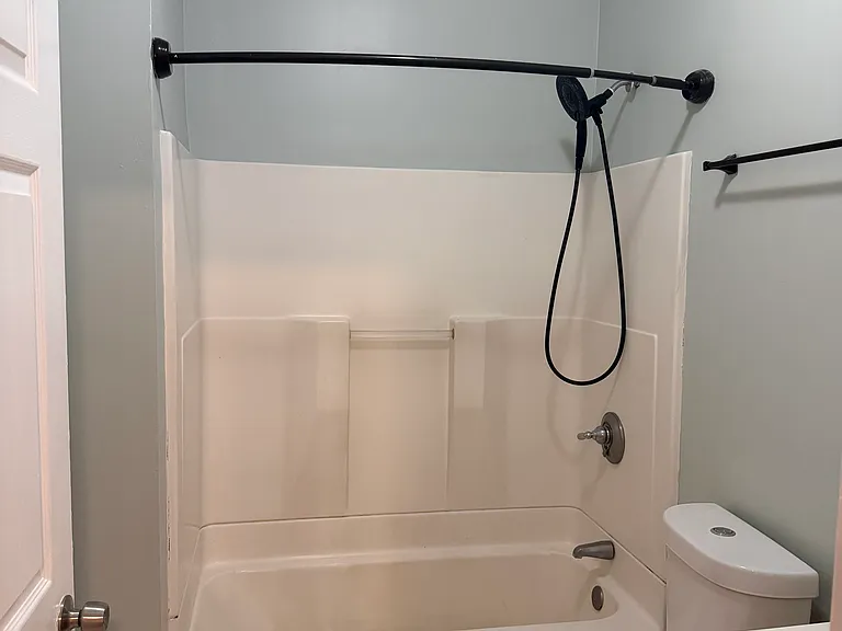 15 Vale St #2 — Photo 8