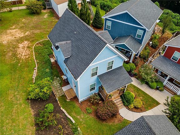 4th image of 316 Cottage Ct