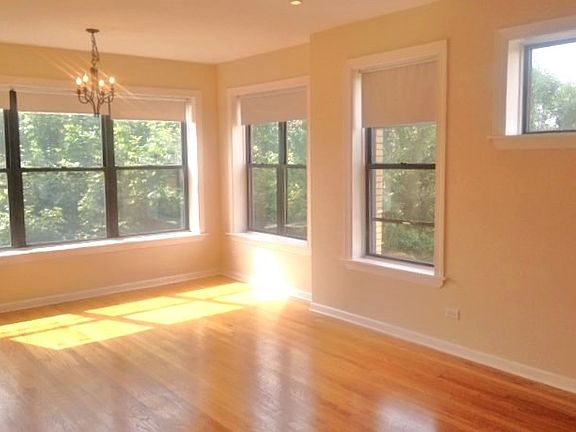 4th image of 5227 S Drexel Ave APT 3S