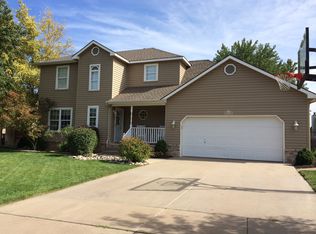 1916 S Crestline St, Wichita, KS 67209