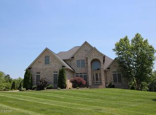 4047 Ballard Woods Dr, Smithfield, KY 40068