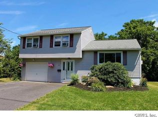 218 Deborah Dr, Liverpool, NY 13088