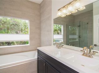 1431 27th St SW, Naples, FL 34117