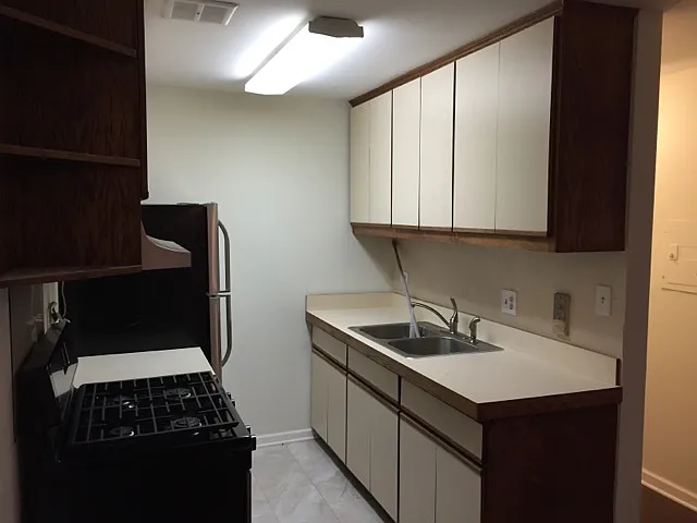 920 Jonathon Ct #206 — Photo 4