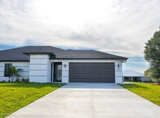 338 Harry Ave S, Lehigh Acres, FL 33973