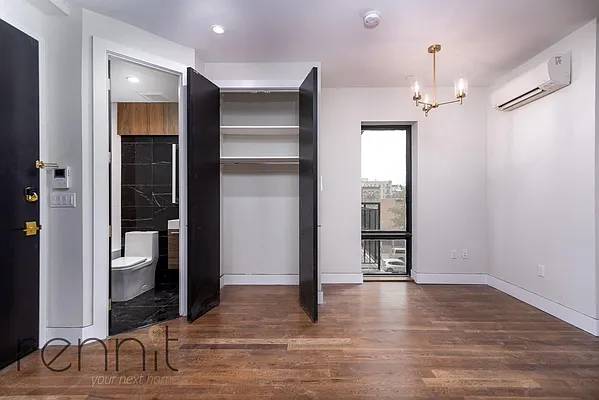 Rented by Rennit Inc. | media 21