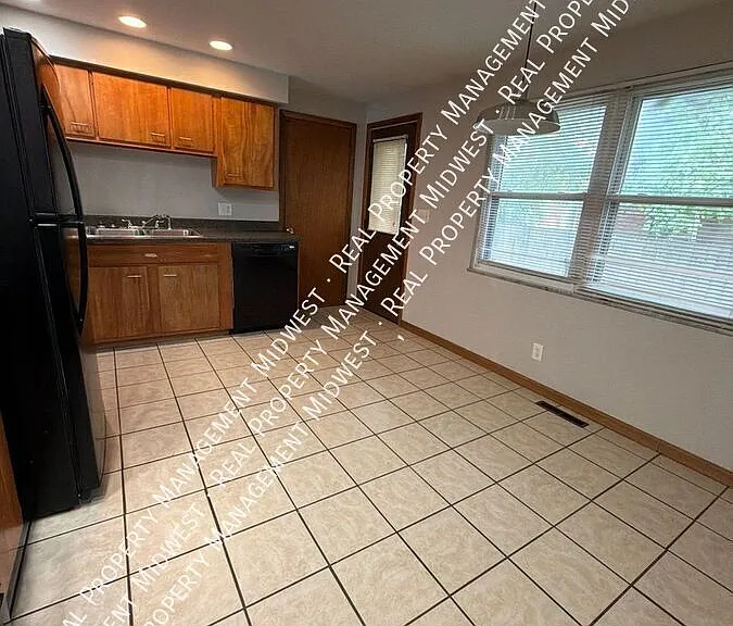 1839 Jason Dr — Photo 8