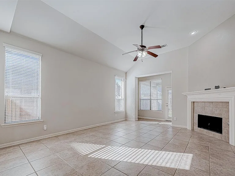 25926 Brad Hurst Ct — Photo 7