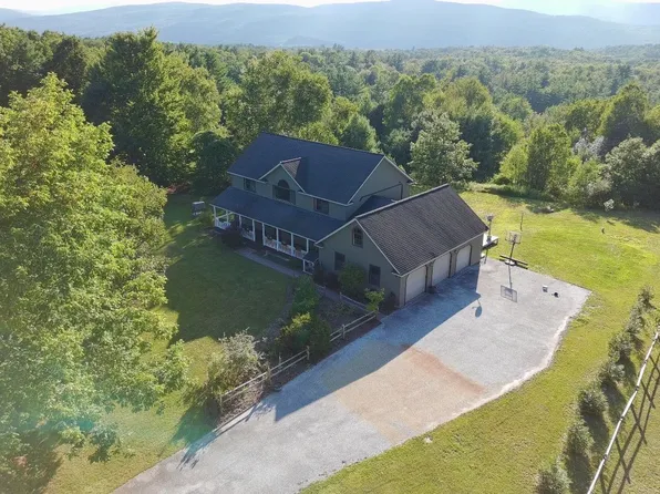 49 Sherri Lane, Clarendon, VT 05759