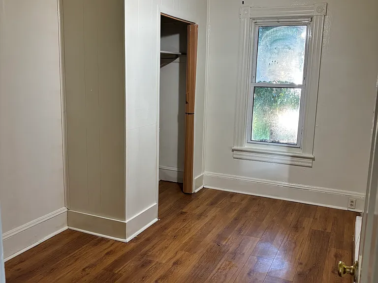 215 N Main St — Photo 6