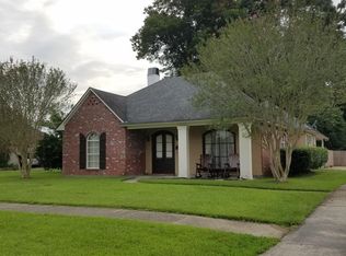 5058 River Meadow Dr, Baton Rouge, LA 70820