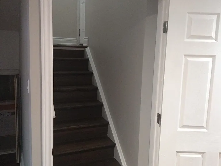129 Matthewson Ave — Photo 1