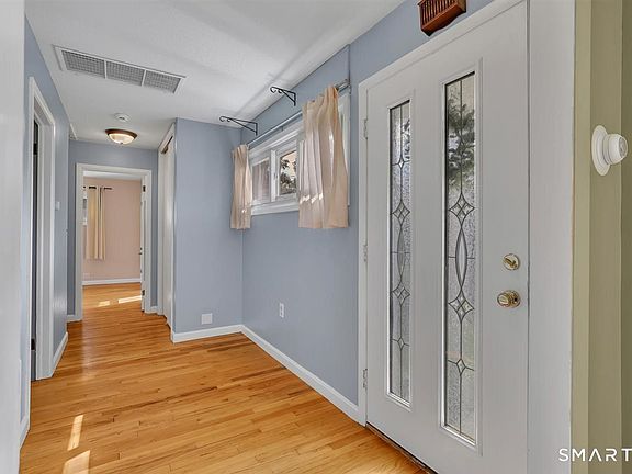 3rd image of 50 Timothy Street