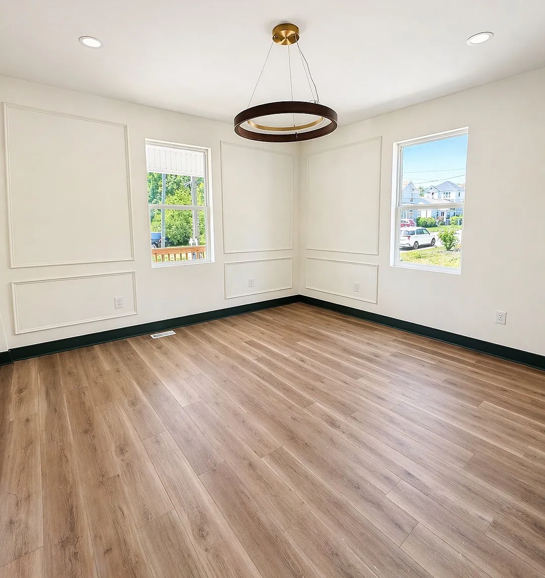 5 bed, 1924 sqft, $2,400 — Photo 2