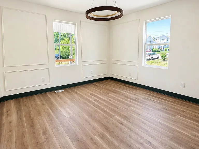 1526 Early St — Photo 3