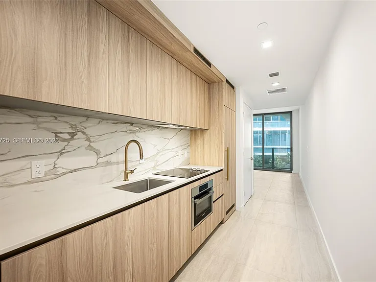 77 SE 5th St #1505 — Photo 22