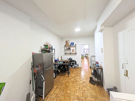 5th image of 1727 2nd Ave APT 2FN