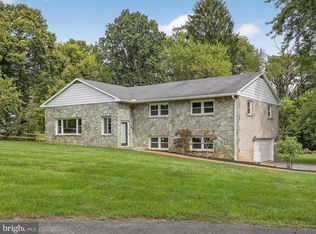 2010 Landis Valley Rd, Lancaster, PA 17601