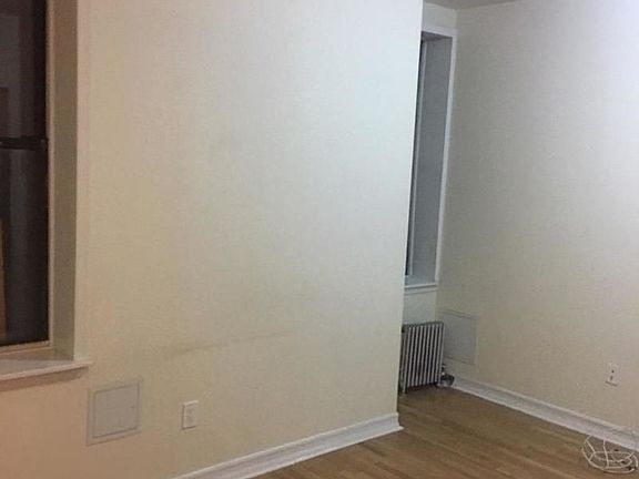 3rd image of 370 Manhattan Ave APT 1K