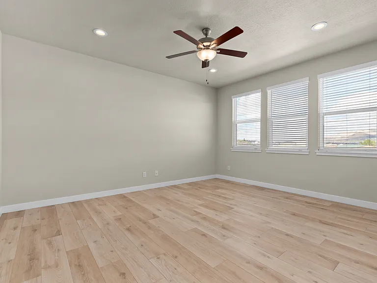 4052 W Harper Ln #128 — Photo 10
