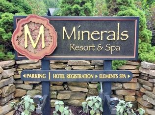 2 Chamonix Dr UNIT 219, Vernon, NJ 07462