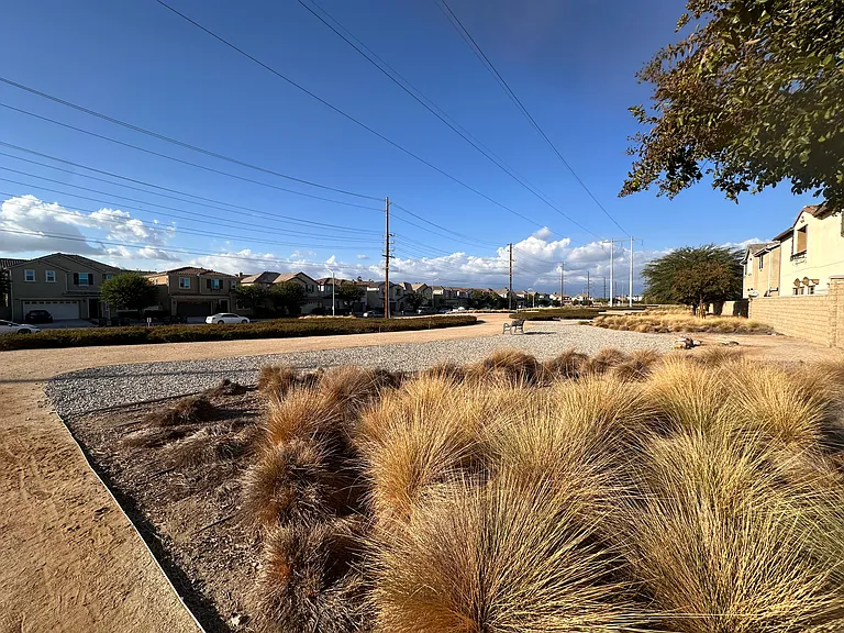15852 Ellington Way — Photo 32