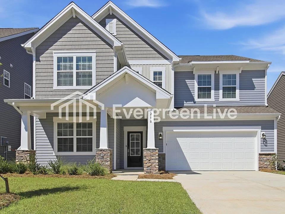 258 Foxglade Dr