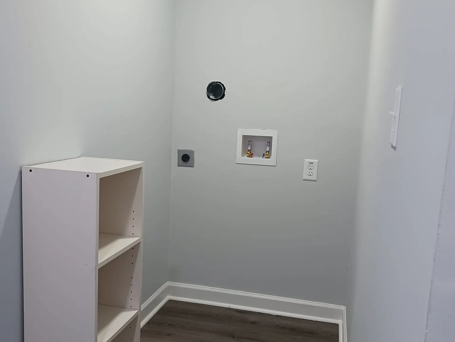 2 bed, 800 sqft, $1,750 — Photo 2