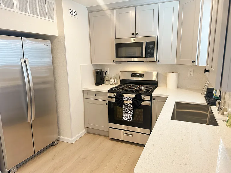20687-89 Park Cir W #2 — Photo 7