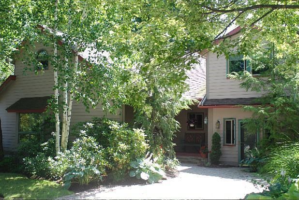 1st image of 21 Elm Ln