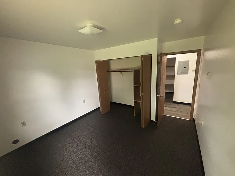 527 Jefferson St #201 — Photo 2