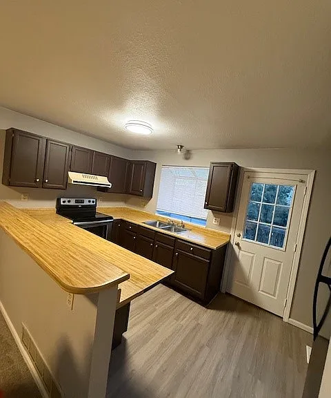 16921 E Chenango Ave #B — Photo 1