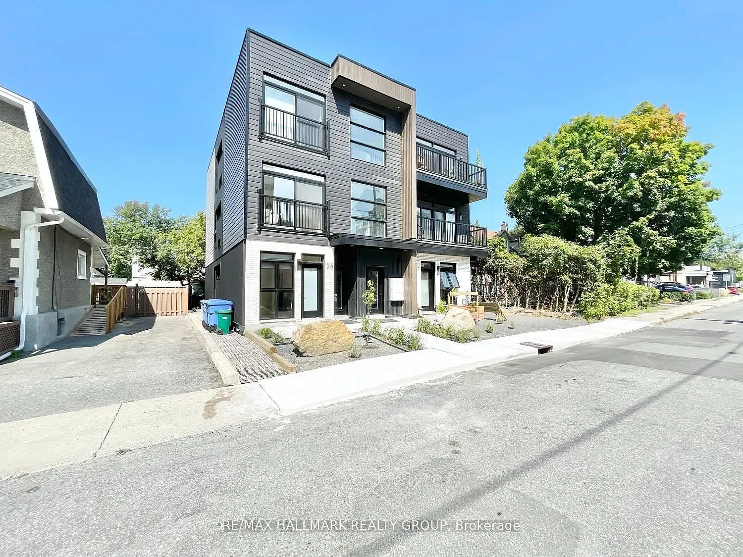 1 bed, $1,825 — Photo 1