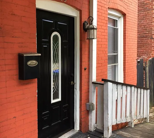 809 N Harrison St #A — Photo 4