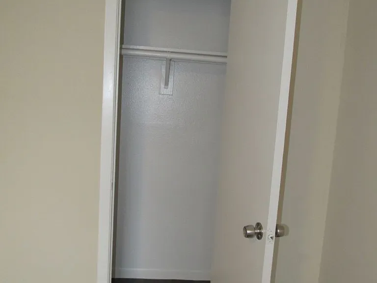 The Metropolis Apartments — Photo 75
